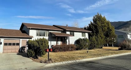Charming 2-bedroom condo in enjoyable Butte location