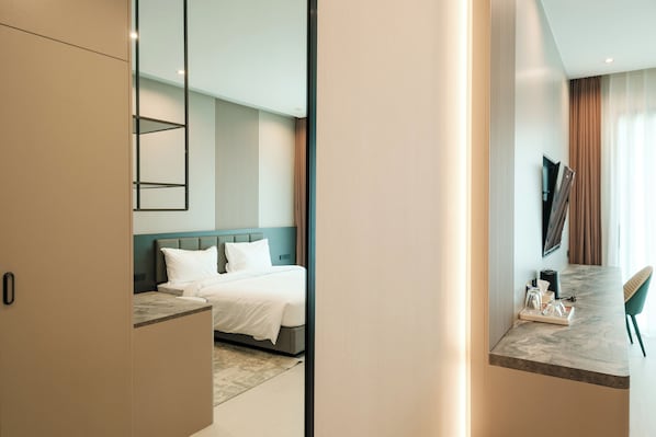 Family Double Room, Balcony, Pool View | Free WiFi