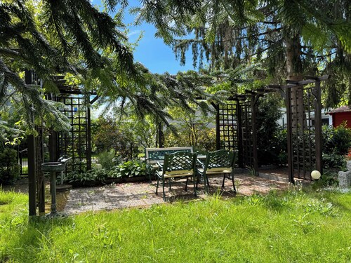 Apartment / Parkplatz / Garten / Rad-Garage