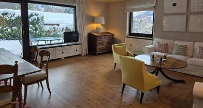 Spacious Alpine stay with sun terrace