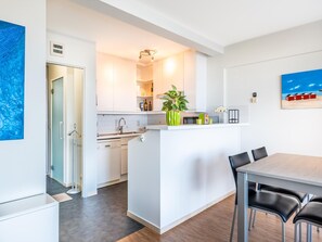 Dining - Beautiful ground-floor studio right on the dyke (Sint-Idesbald)