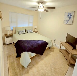 2 bedrooms, iron/ironing board, free WiFi, bed sheets