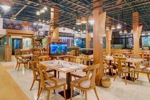 House | Dining - Townhouse City Center Kushal Nagar (Somvarpet)