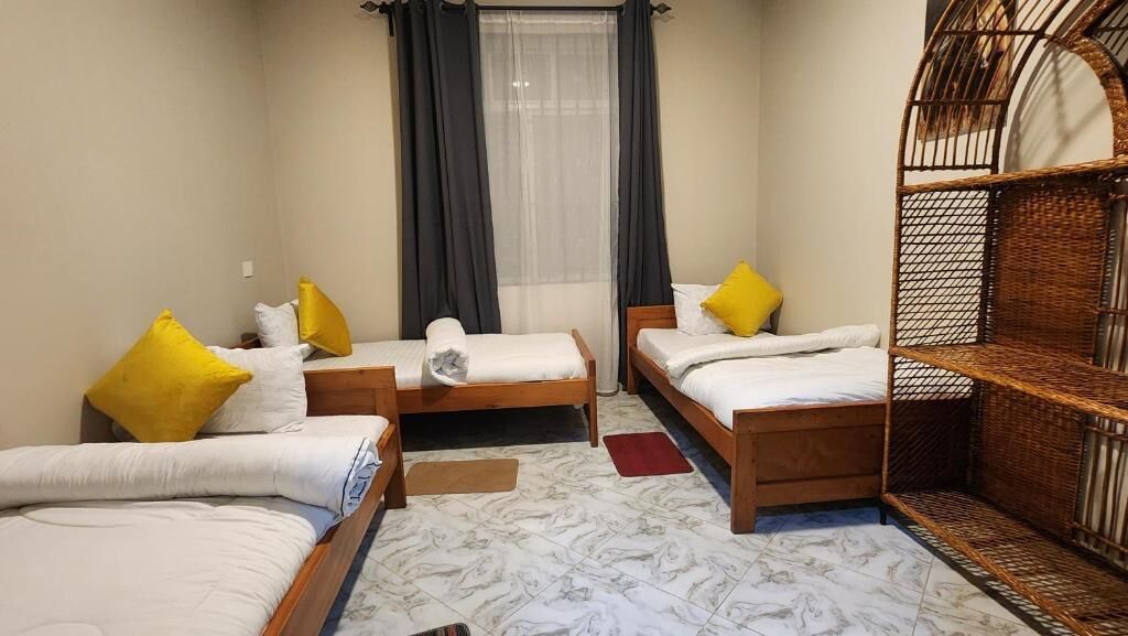 Tripla Basic | Una cassaforte in camera, ferro/asse da stiro, Wi-Fi gratuito