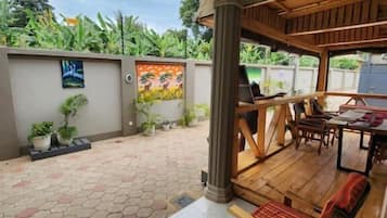 Basic trippelrum | Restaurang utomhus