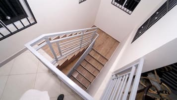 Dormitorio condiviso Basic, vista fiume | Interni