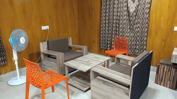 Habitación Deluxe doble, balcón, vistas al mar | Interior