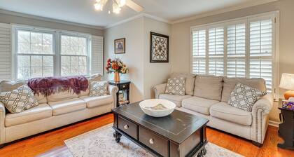 Knoxville Farmhouse Retreat! Easy Access to Town