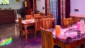 Restaurant - Rishi River View (Rajgarhi)