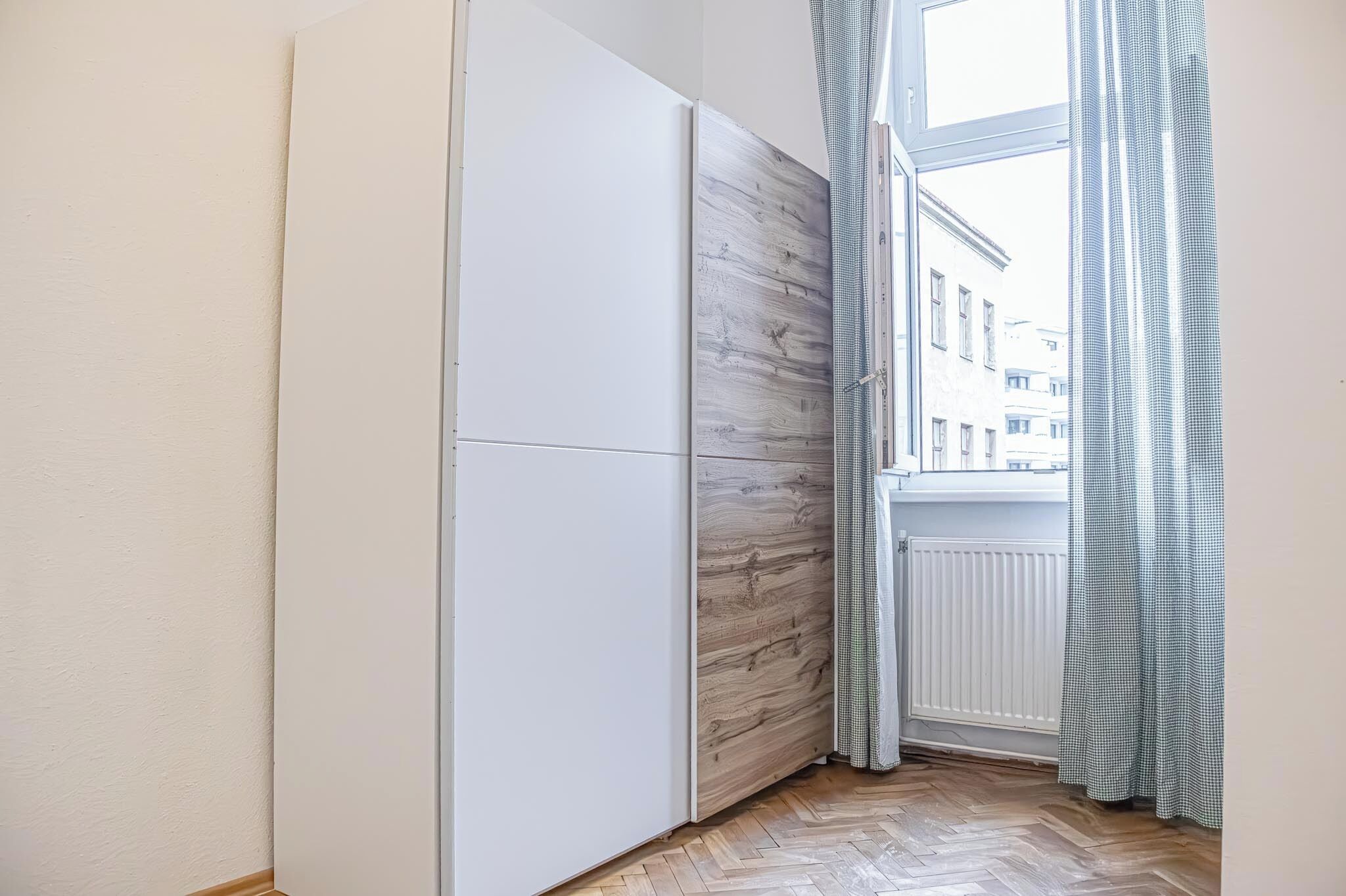 Basic Room | Interior