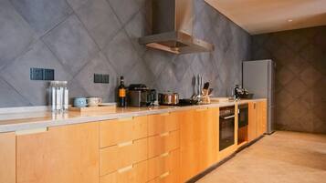 Courtyard Residence | Free WiFi