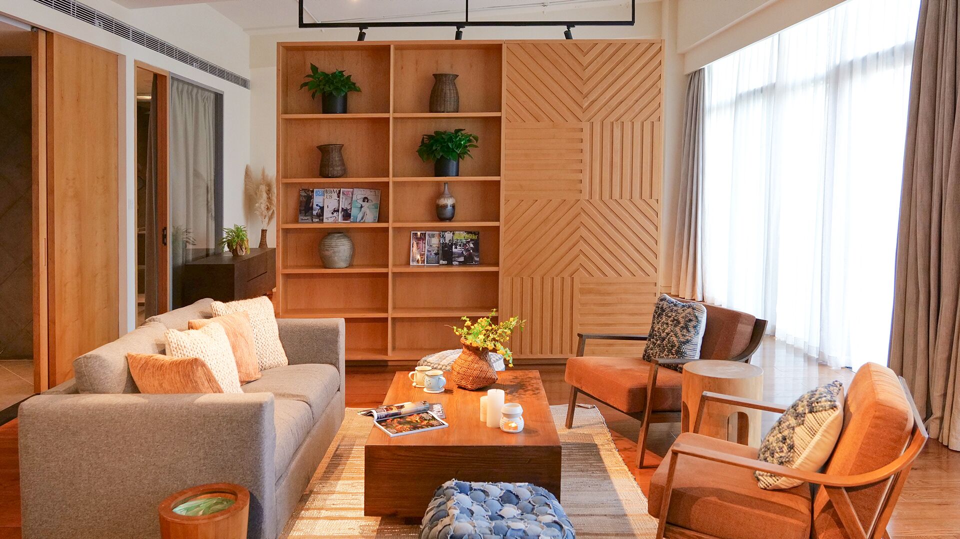 Studio Suite có thiết kế đặc sắc, quang cảnh resort | Khu phòng khách