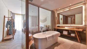 Rumah Keluarga, pemandangan danau | Kamar mandi