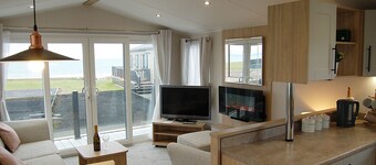 Seaview Caravan f17 at Neptune Park, Tywyn