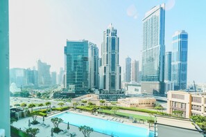 Outdoor pool - Burj Crown Residences - Downtown Dubai (Dubai)