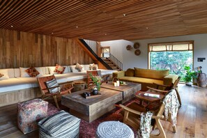 Casa família, vista para o resort | Parte interna