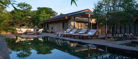 Private Pool & Jacuzzi Bungalow- 2 Bedroom | View from room