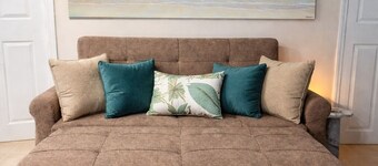 The Executive Luxe Retreat of Hewlett near JFK, Long Island Jewish Valley Stream