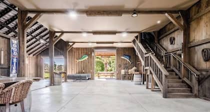 Oaks Loft and Gathering Barn