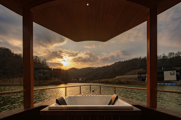 Boat House | WiFi (free), bed sheets