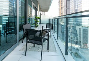 Terrace/patio - Stylish 2BR in Merano Tower Business Bay (Dubai)