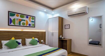 Treebo Buddha Vibrant