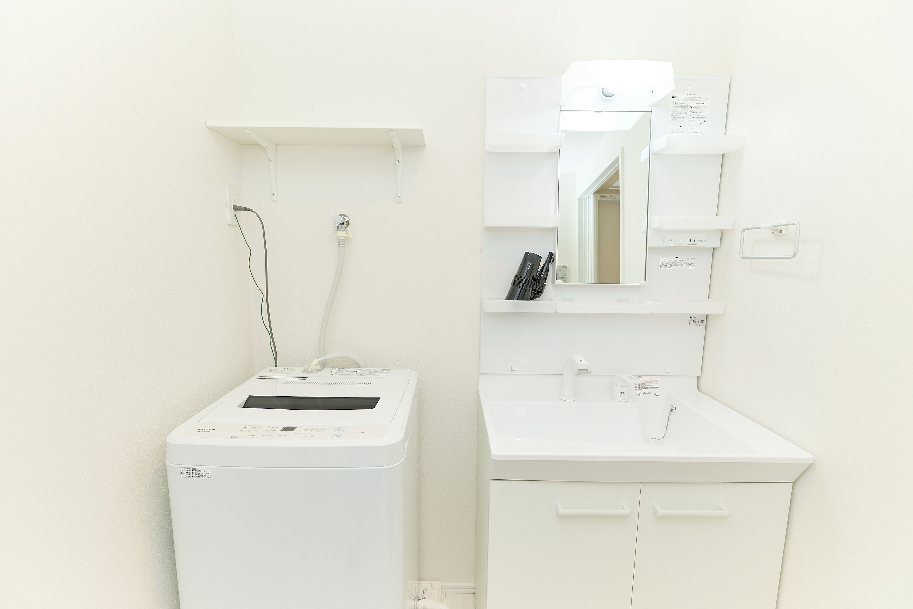 Free toiletries, hair dryer, towels, shampoo