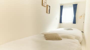 مكتب وستائر تعتيم وواي فاي مجانًا