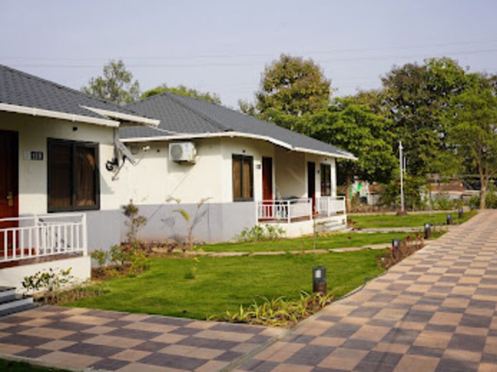 Cottage, Balcony, Garden View | Exterior