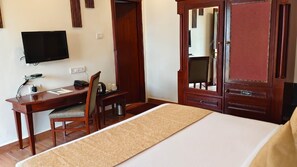 Cottage, Balcony, Garden View | In-room safe, iron/ironing board, free WiFi - Choice Resort Bhopal (Bhopal)