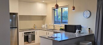 3 Bedroom home in Palmerston North + BBQ + Sky Tv