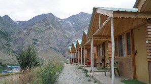 Exterior - Tandi Sarai Huts (Lahul)