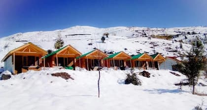 Tandi Sarai Huts