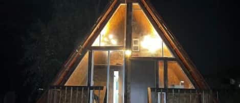 Family Room, Balcony, Mountain View | Exterior detail