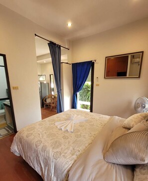 1 makuuhuone, työpöytä, ilmainen Wi-Fi, vuodevaatteet