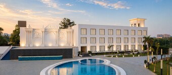 White Wharf Manesar