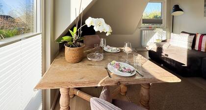 Sylt NEU sanierte 2-Zimmer-Wohnung im 1. Stock mit Balkon im ruhigen Morsum