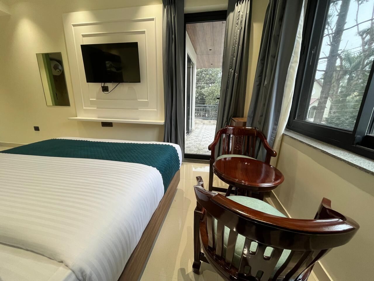 Premium Room | Free WiFi