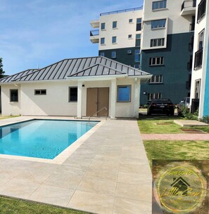 Pool - Simpson's Little Gem 2 (Kingston)