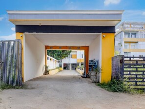 Reception - Collection O Sunrise Point Serenity Beach (Vanur)