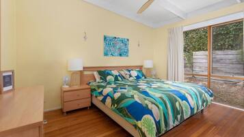 4 bedrooms, free WiFi