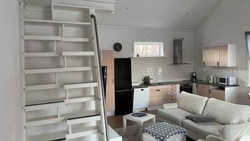 Apartament, 2 dormitoris, balcó | Sala d'estar