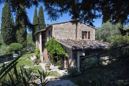 Podere le Lune with Pool, San Gimignano