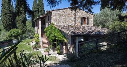 Podere le Lune with Pool, San Gimignano