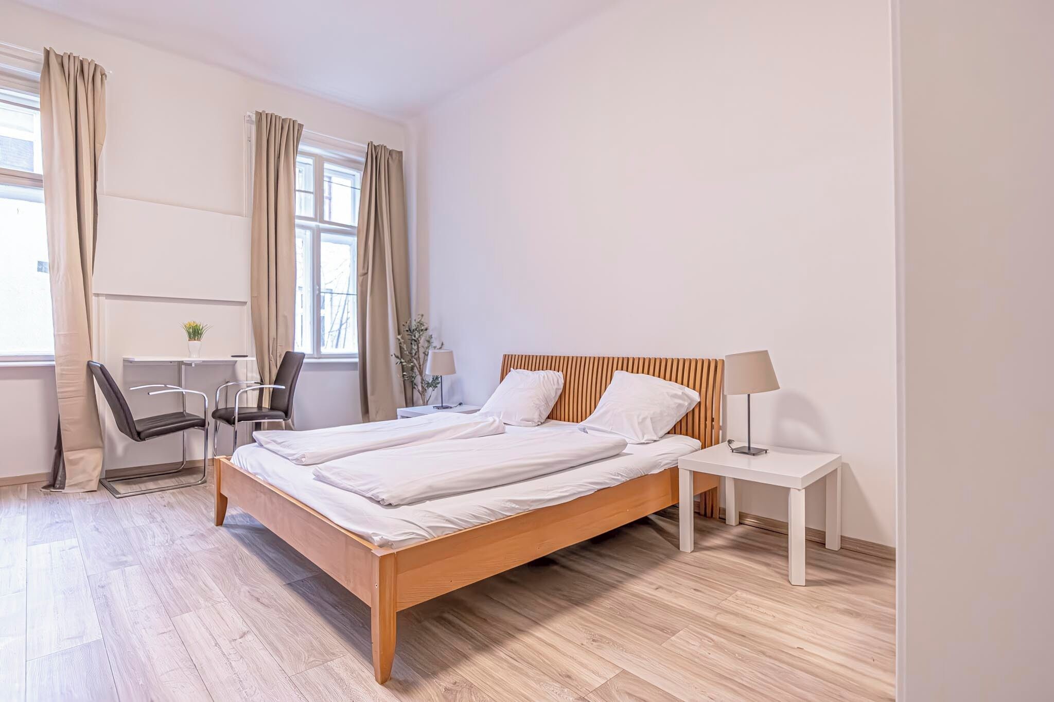 Basic apartman | Vasaló/vasalódeszka és ingyenes wifi