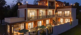 VanaSutra Resort By Alaya Stays