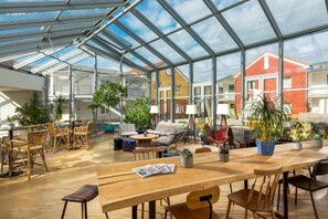 Dining - Sunday Resort Marina Standard Double Room (Rheinsberg)