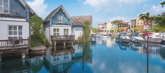 Sunday Resort Marina Standard Double Room