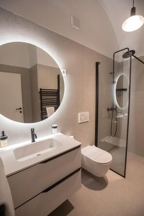 Apartment | Badezimmer