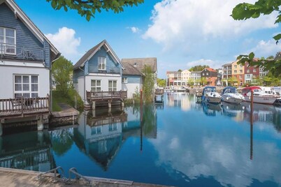 Sunday Resort Marina Superior Double Room